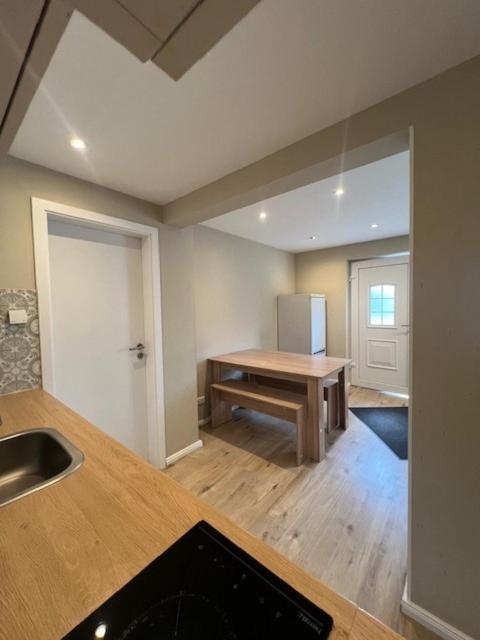 Serena Monteur Apartment Rodenbach  Luaran gambar