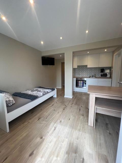 Serena Monteur Apartment Rodenbach  Luaran gambar